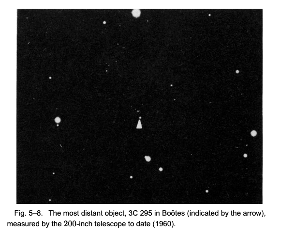 Fig. 5–8.最遥远的星系 3C 295 in Boötes (箭头所指), 由 200-inch 口径的望远镜所观测 (1960 年).